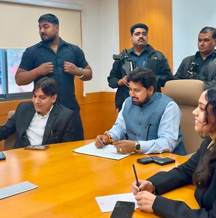 Actress & Model Ashita Jain Has Worked In Print & Media Advertisments And As An Actress She Has Given Many Remarkable Albums, Webseries And Films